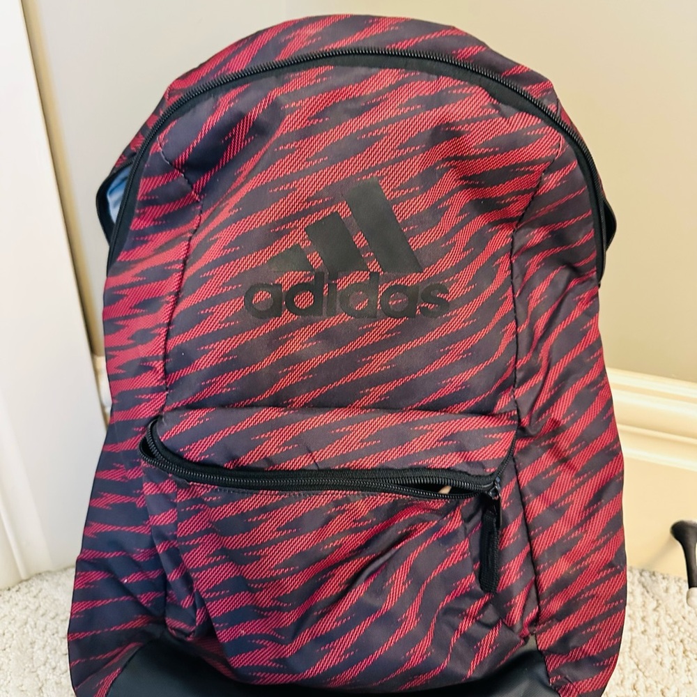 🌻 BWOT Adidas Red and Black Sporty Backpack